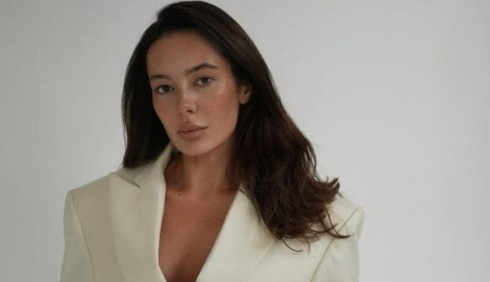 Ксюша Манекен