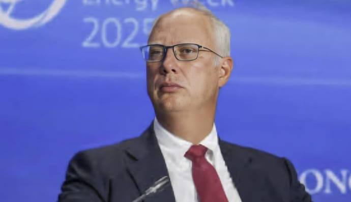 Кирилл Дмитриев