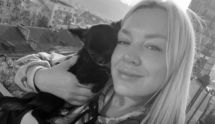 Олена Полиніна