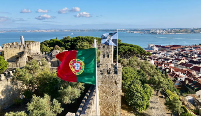 Прапор Португалії
