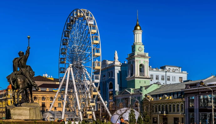 Оглядове колесо на Подолі