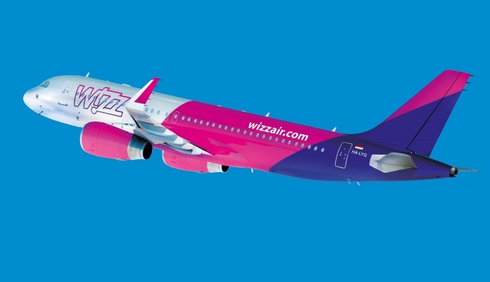Самолет Wizz Air