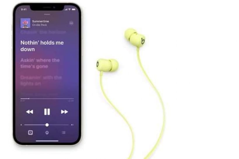 Наушники Apple