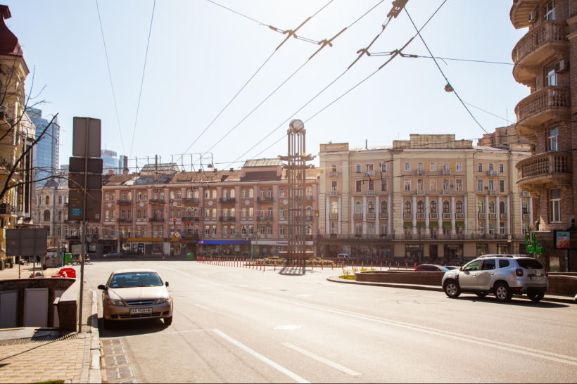Площадь Льва Толстого