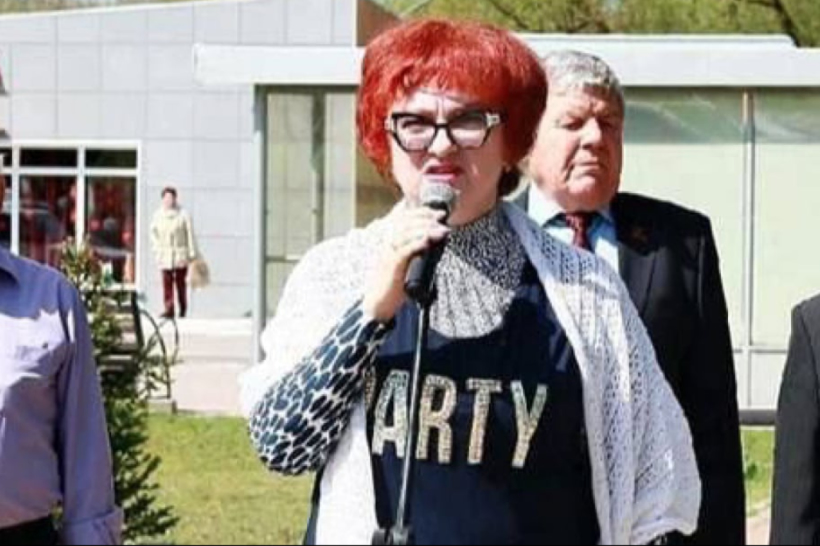 секретарша "Единой россии" в платье "Party"