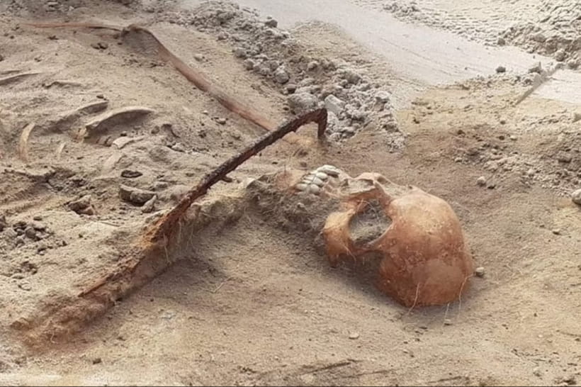 Похоронена женщина