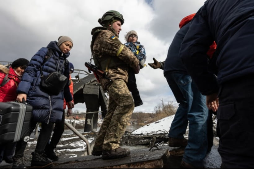 кадр з фільму "Свобода у вогні: боротьба України за свободу"