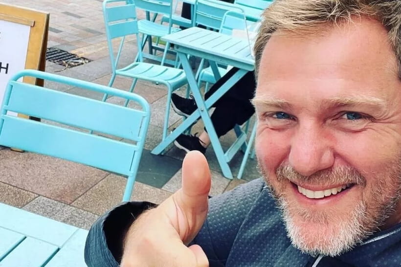 Саймон Сквибб