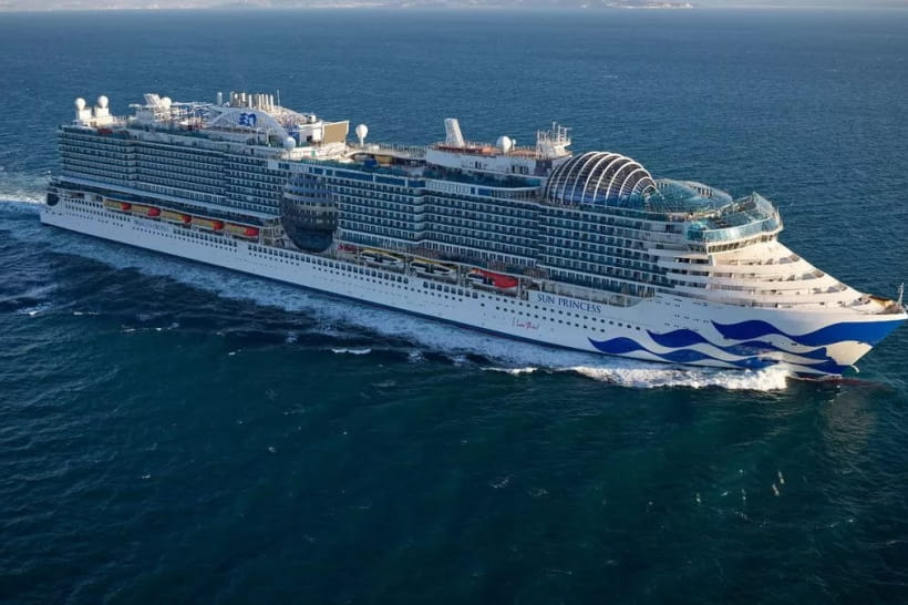 Круїзний лайнер Sun Princess