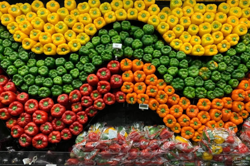 Овочі у супермаркеті