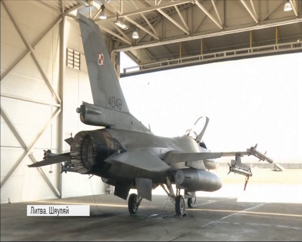 польські винищувачі F-16