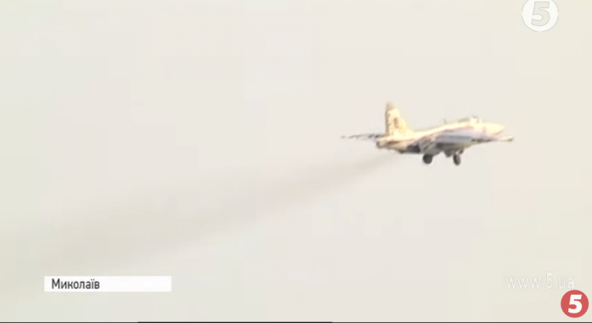 Молоді пілоти за СУ-25
