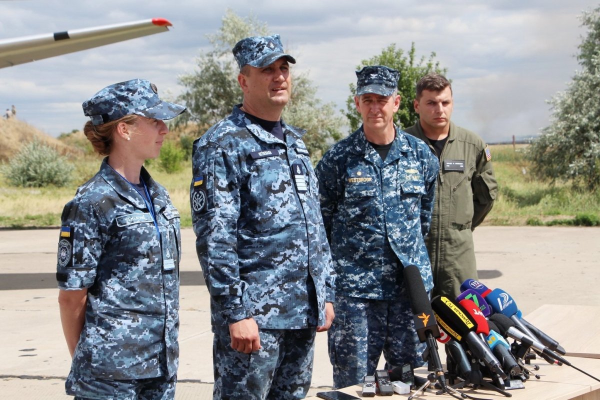У Миколаєві відбувся авіаційний компонент українсько-американських навчань "Сі Бриз-2017"