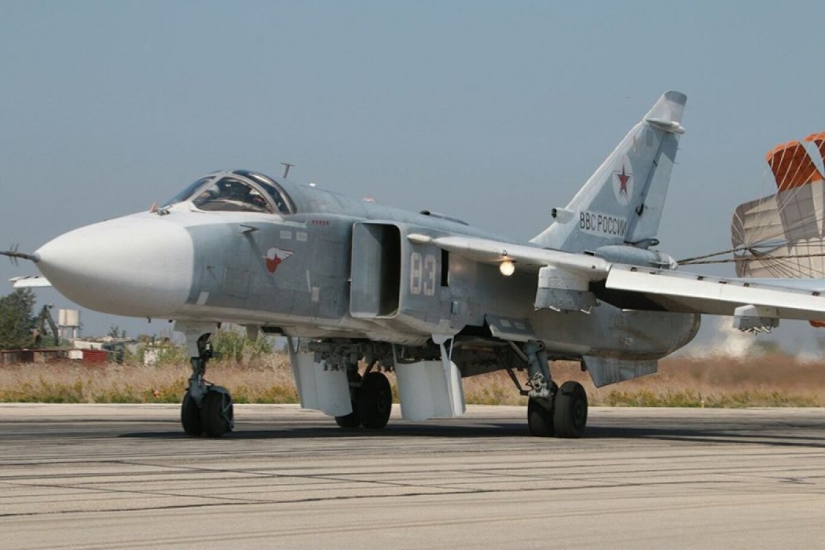 російський СУ-24