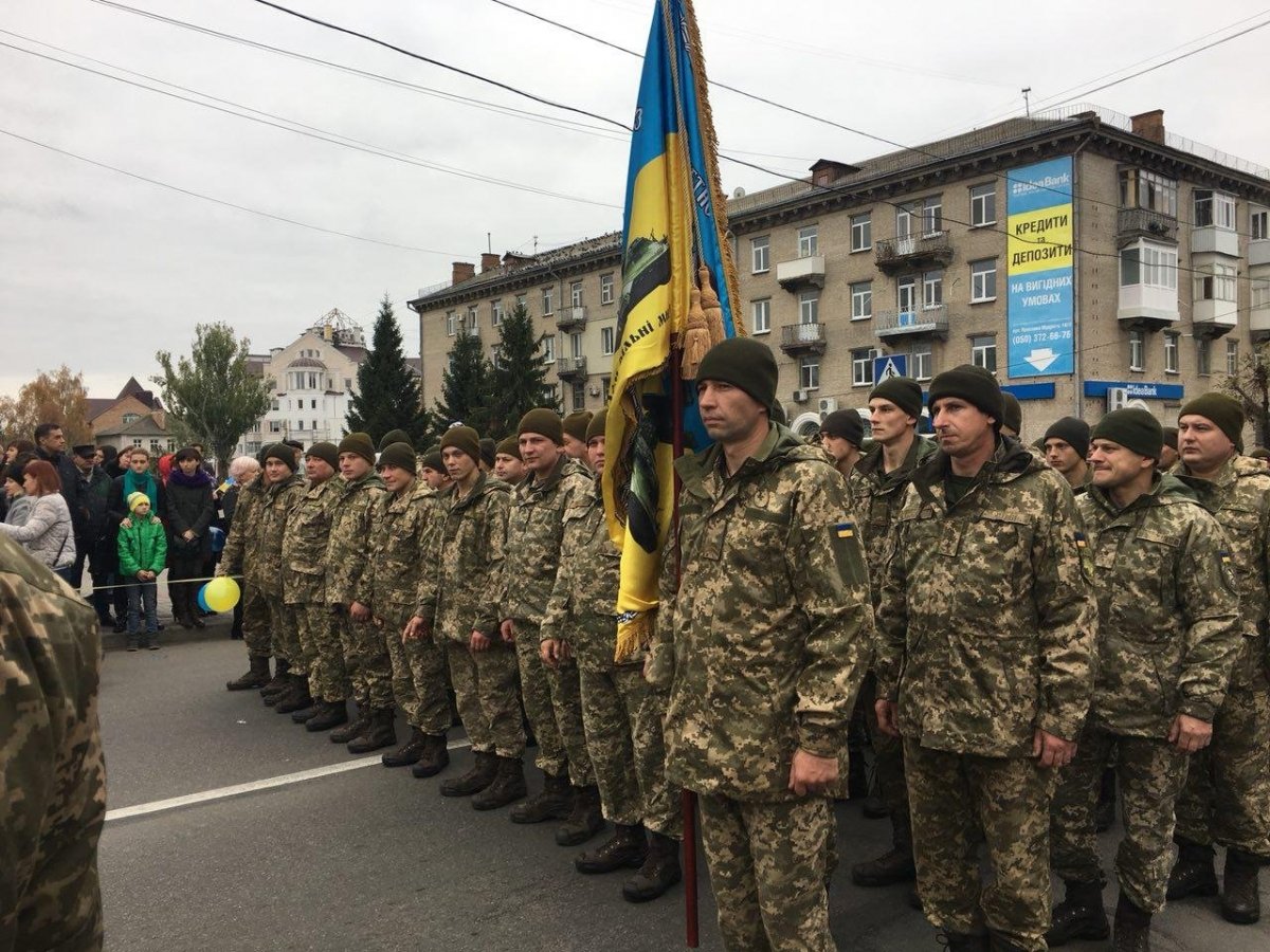 Військові 72-ї омбр ім. Чорних Запорожців