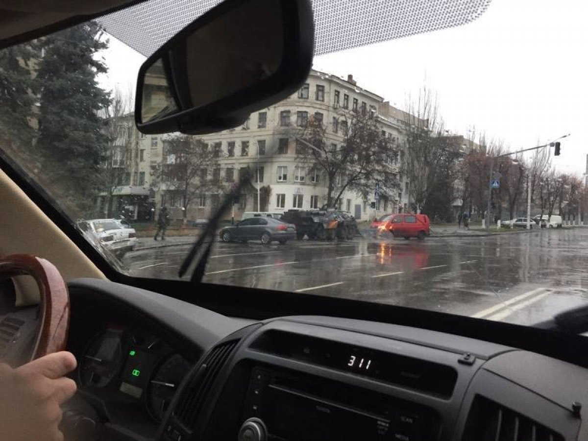 Військова техніка в Луганську