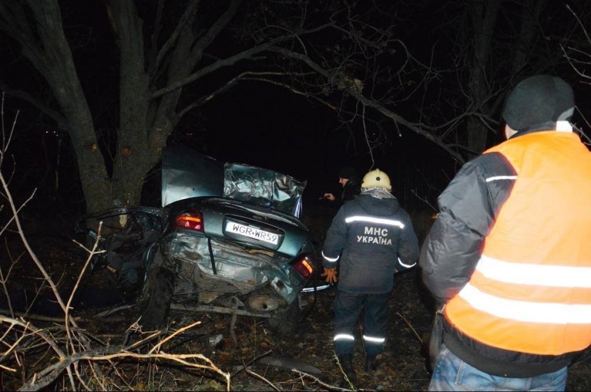 На Дніпропетровщині у аварії загинули 4 підлітка