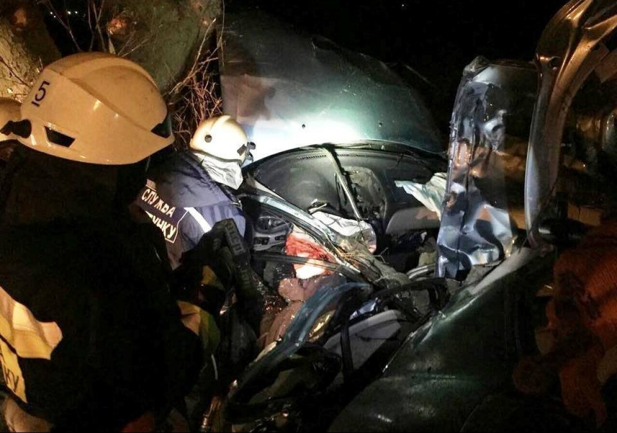 На Дніпропетровщині у аварії загинули 4 підлітка