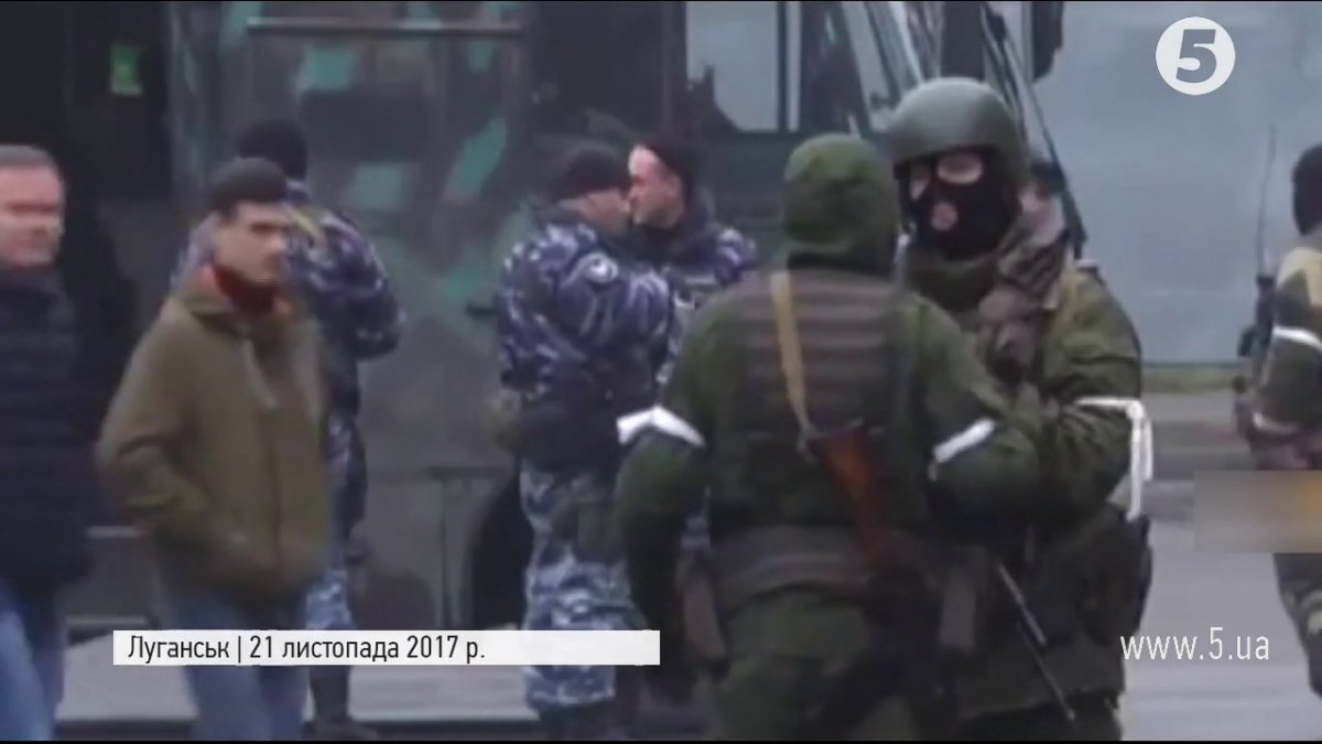 ОРДЛО_"зелені чоловічки"