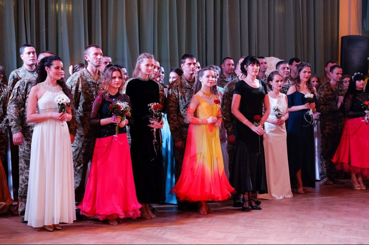 Бал у Краматорську