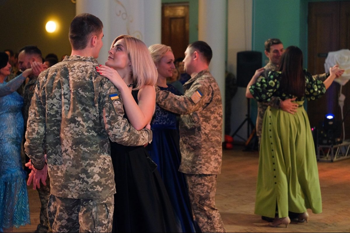 Бал у Краматорську