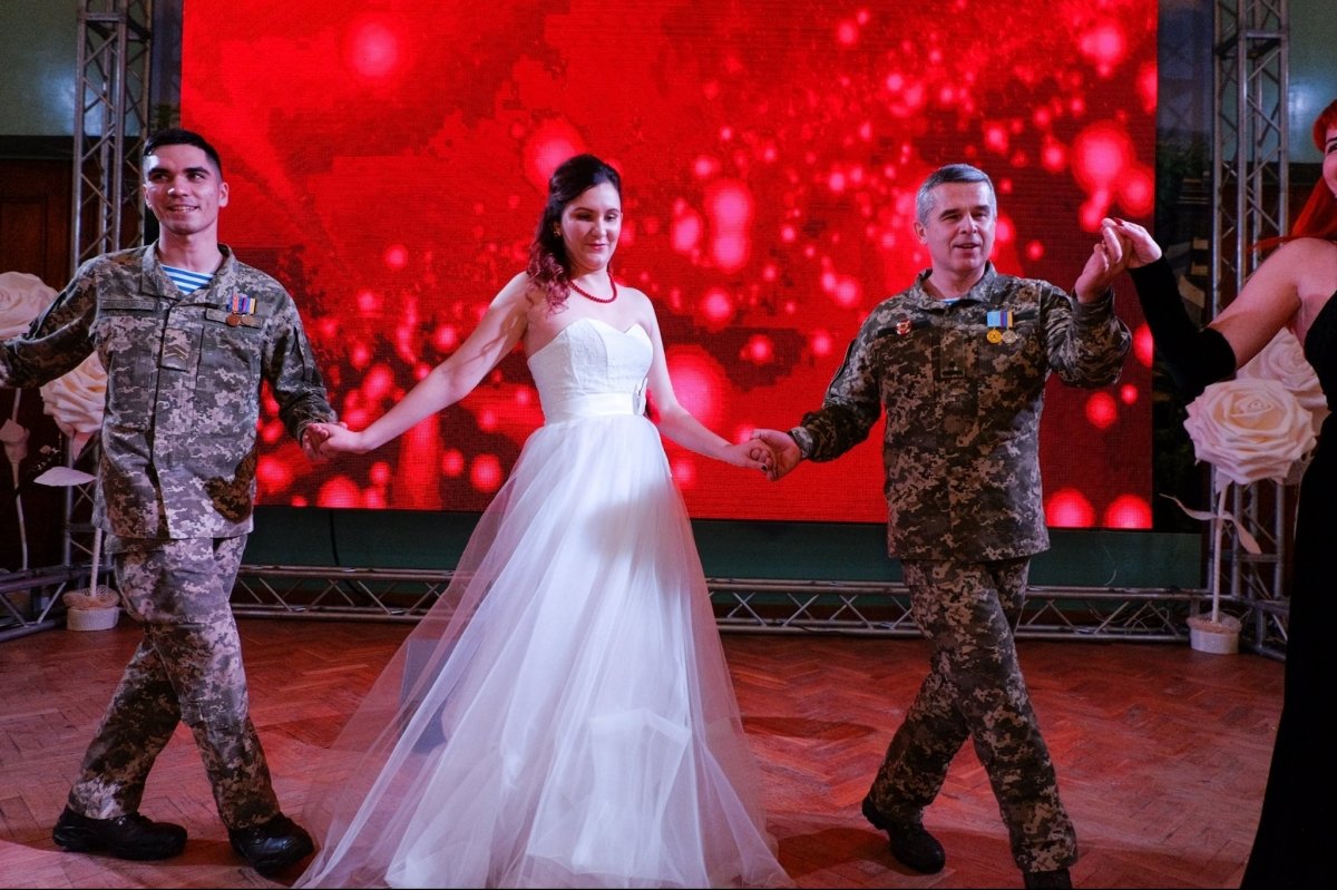 Бал у Краматорську