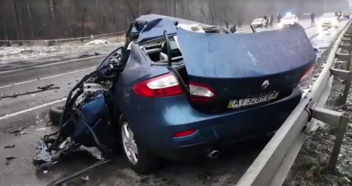 ДТП Renault з фурою 