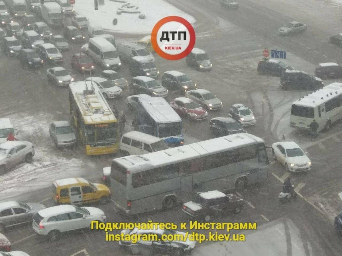 Київ сніг ДТП