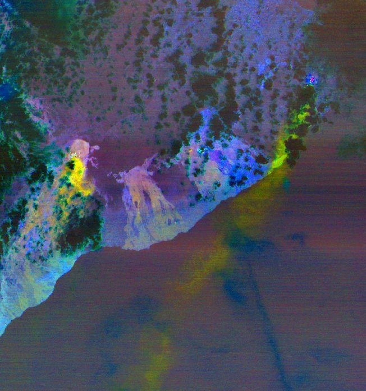 NASA показало супутникові знімки виверження вулкану