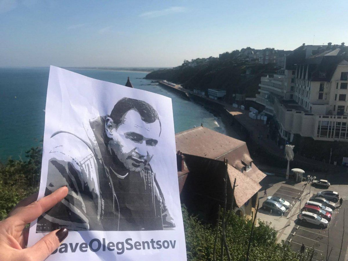 #SaveOlegSentsov, Гранвіль, Франція