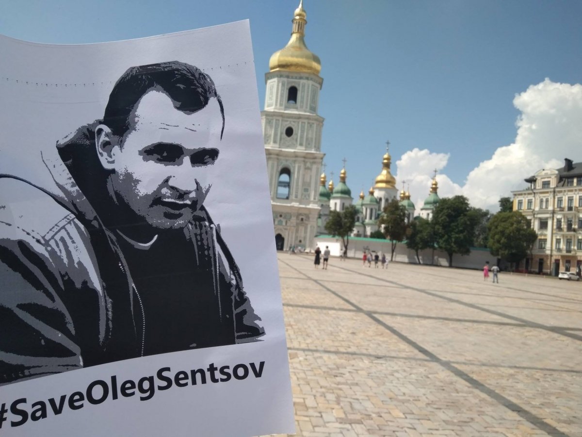 #SaveOlegSentsov, Софійська площа, Київ, Україна