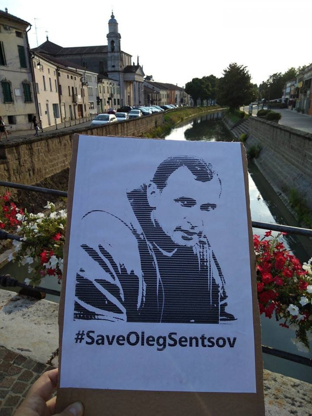 #SaveOlegSentsov, Лендінара, Італія