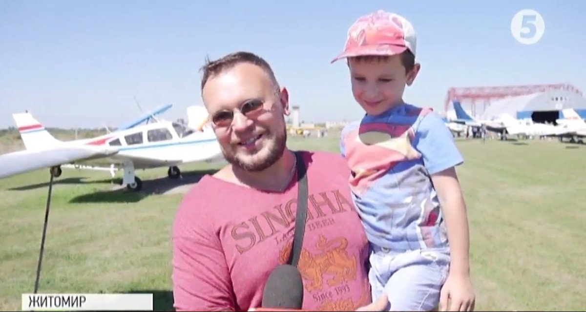 Злет авіації в Житомирі