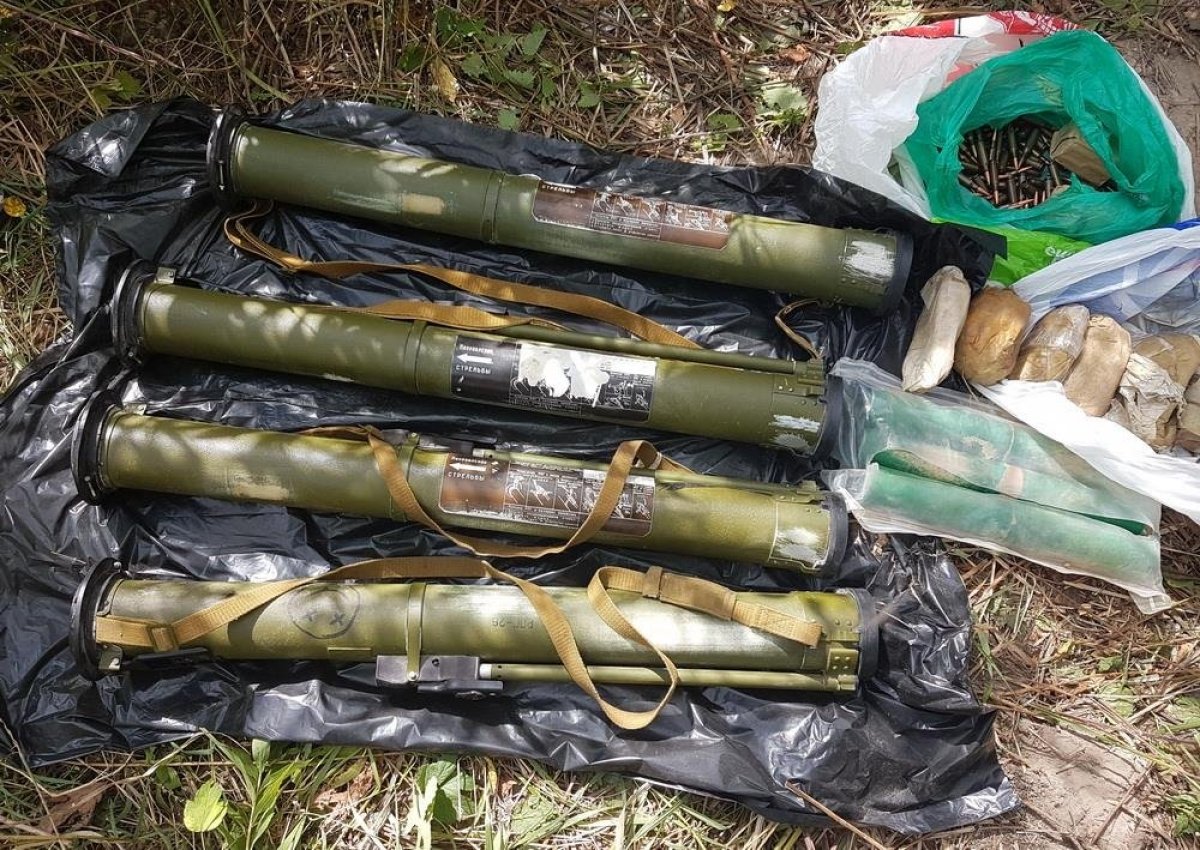 У Києві виявили схрон із РПГ та вибухівкою