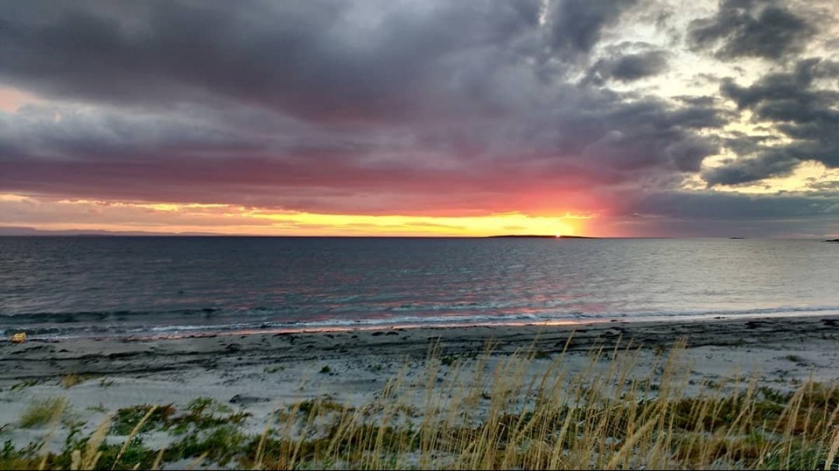 Кадри з морського узбережжя