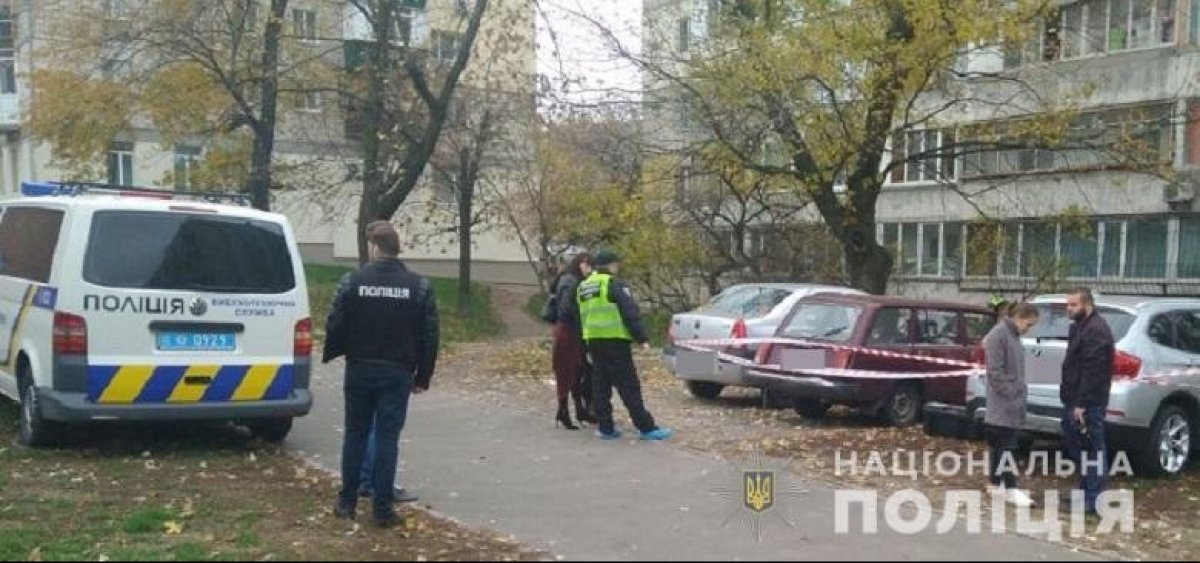 У Києві на гранаті підірвався хлопець