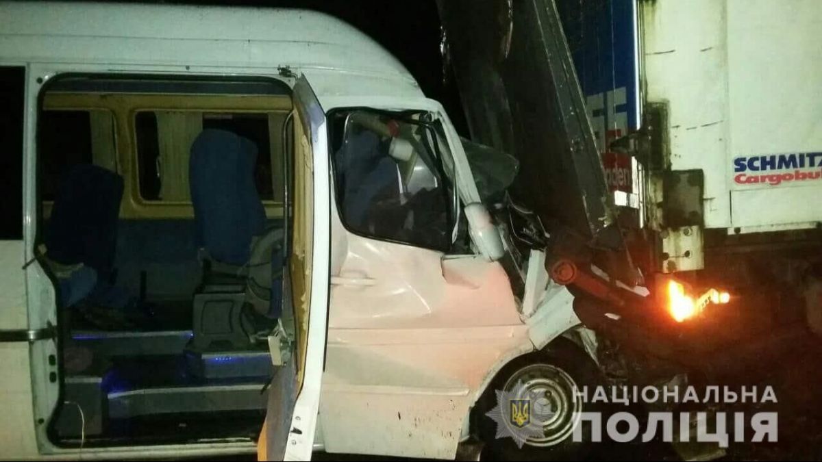 На Київщині сталися одразу дві ДТП з маршрутками