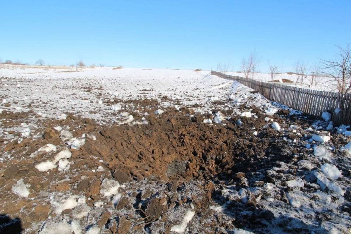 Обстріл Золотого