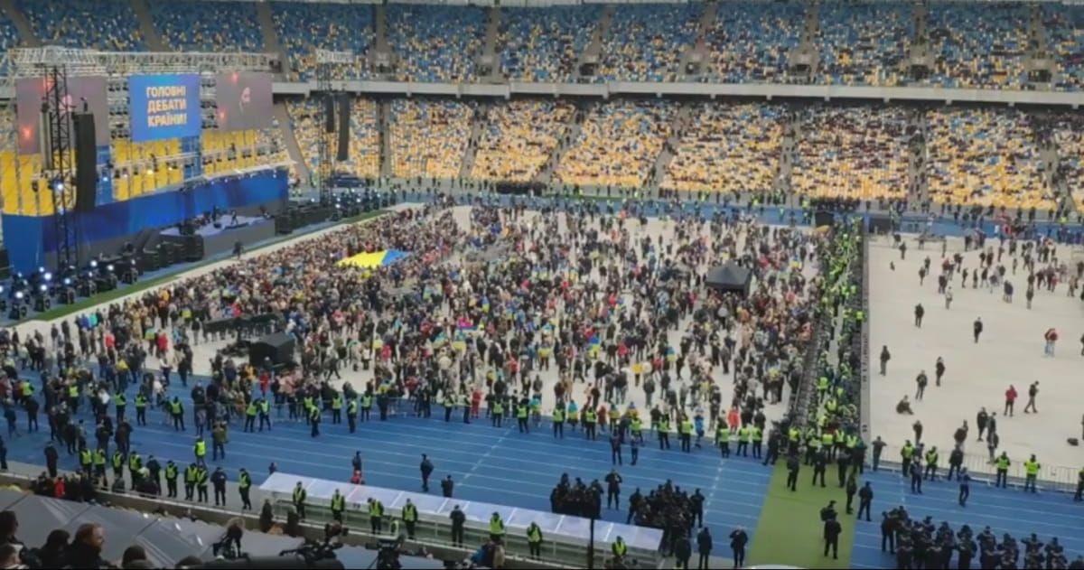 Дебати на "Олімпійському"