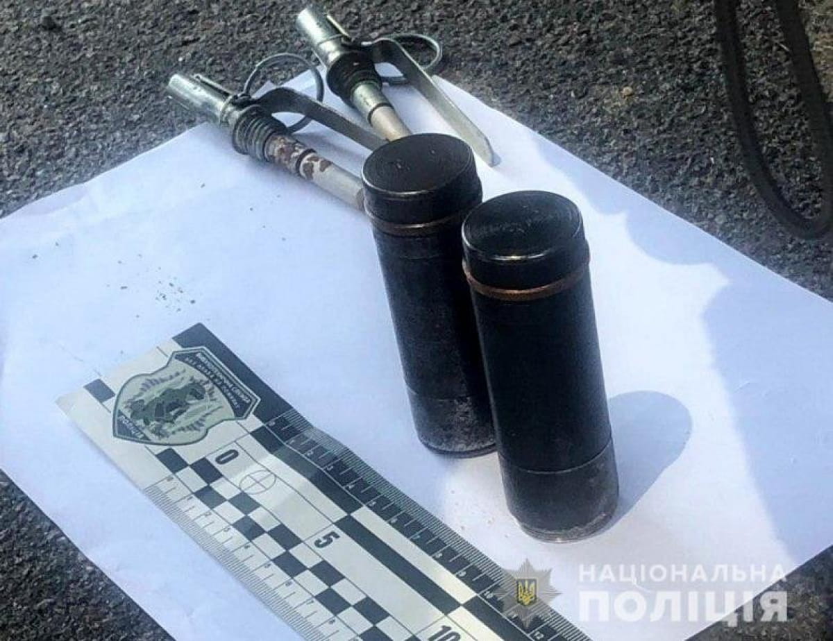 Полицейские задержали иностранца с рюкзаком боеприпасов и взрывчатки