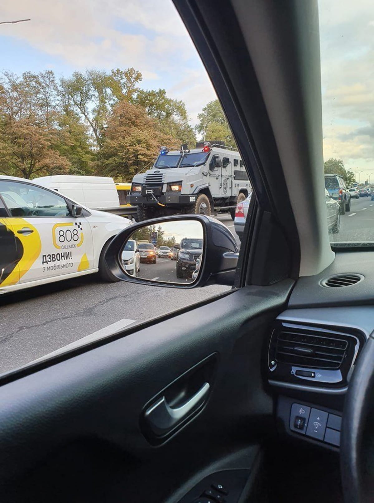 Спецоперація на мосту Метро