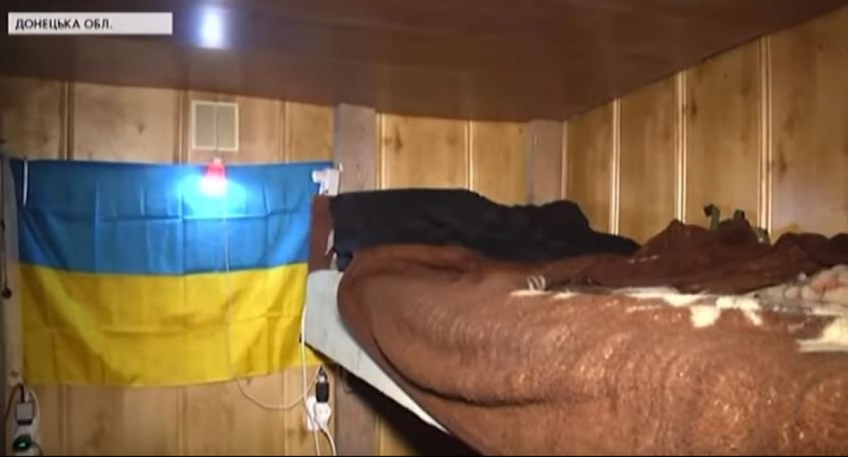 Біля Маріуполя бійці ООС готуються до зими
