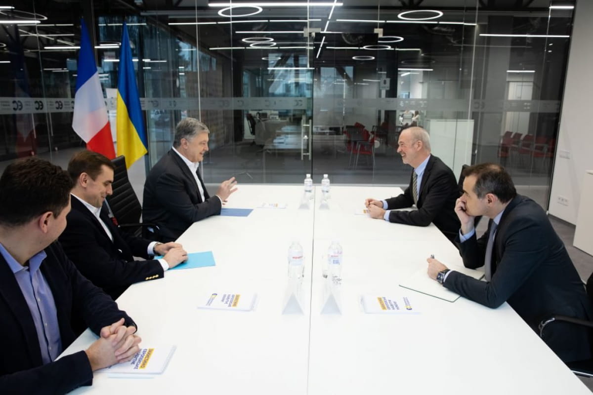 Петр Порошенко с послом Франции в Украине