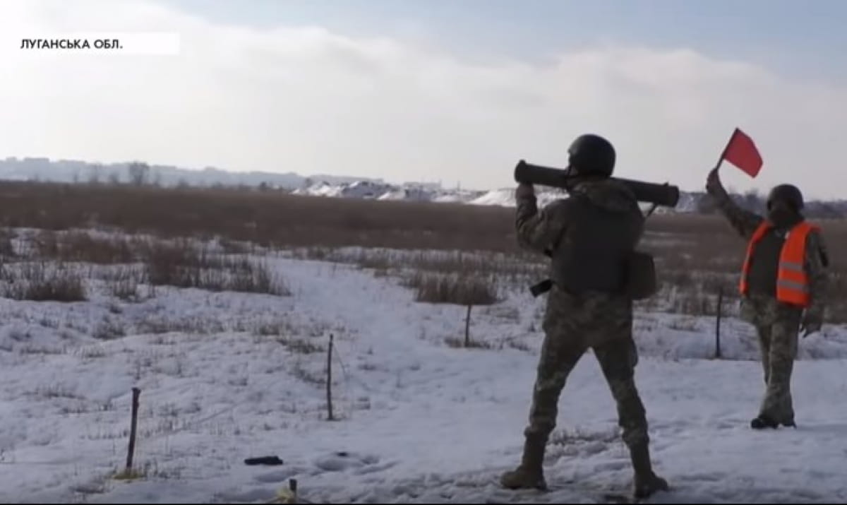 Військові