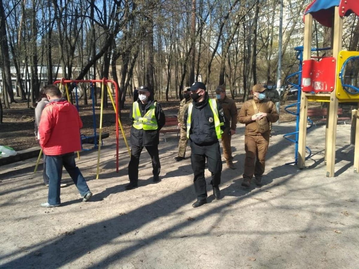 Патрулювання у Києві, карантин