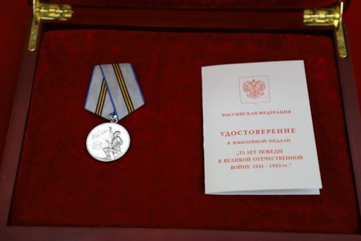 Кім Чен Ину від Путіна передали медаль за Другу світову війну