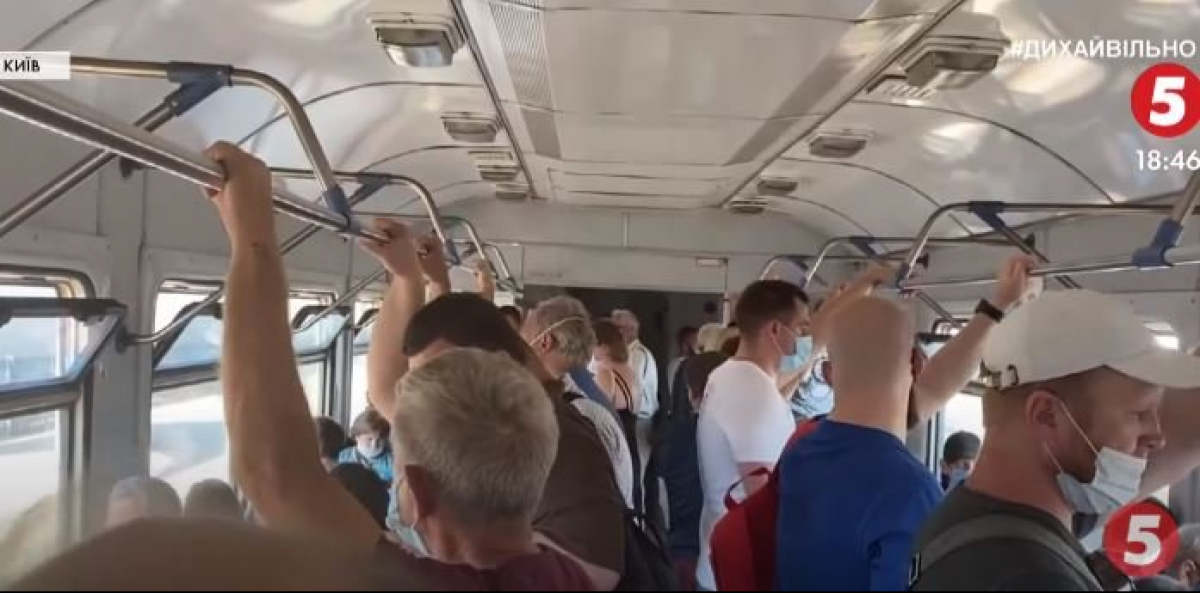 Электричка с Киева до Нежина