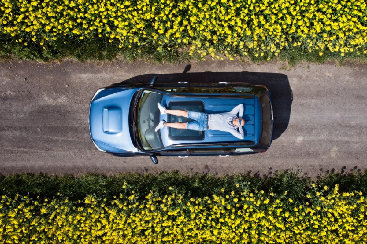 Автомобиль