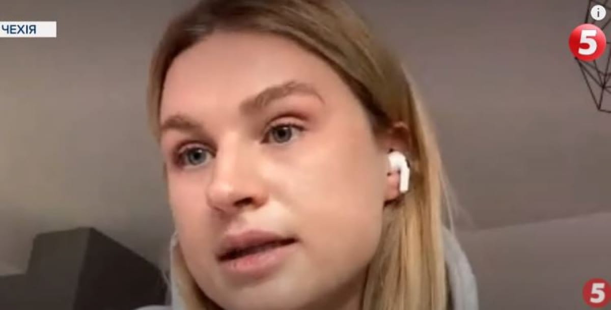Фітнестренерка Олена