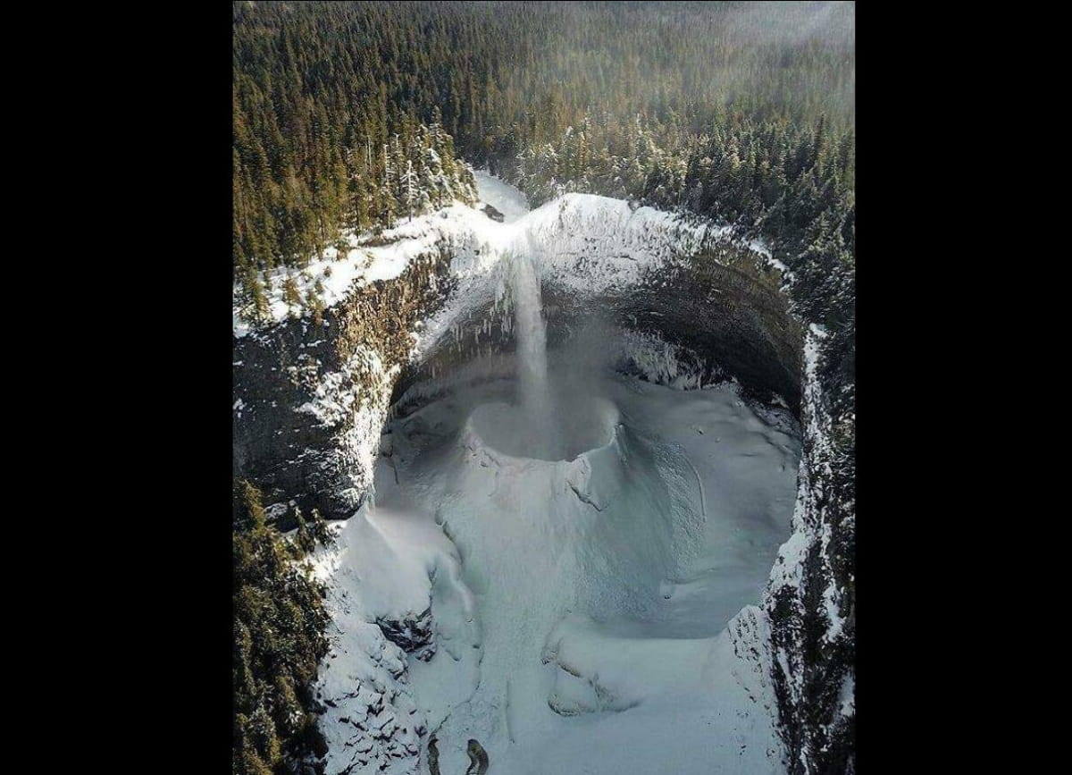 Удивительный водопад Хельмкен